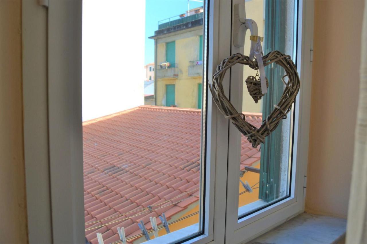 Appartamento Centro Citta Free Private Car Parking Livorno Exterior foto